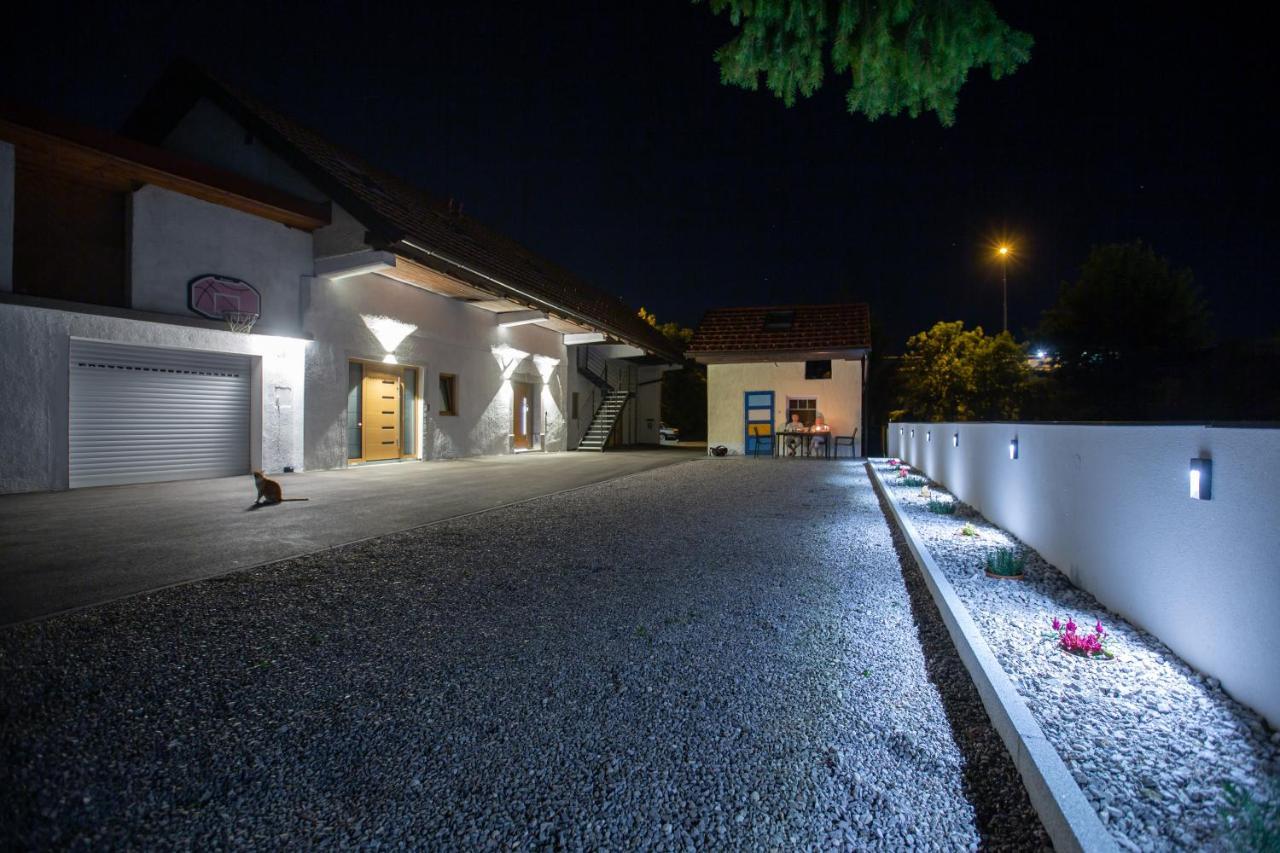Appprusnik Apartment Ljubljana Ngoại thất bức ảnh